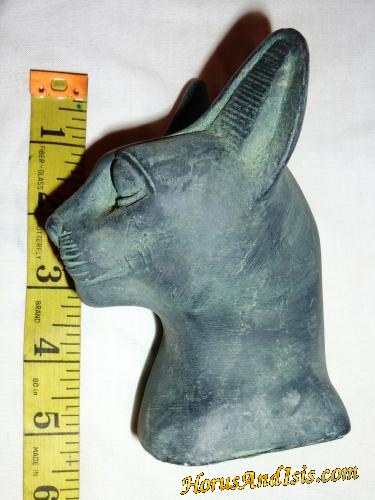 Statue / Cat's Head